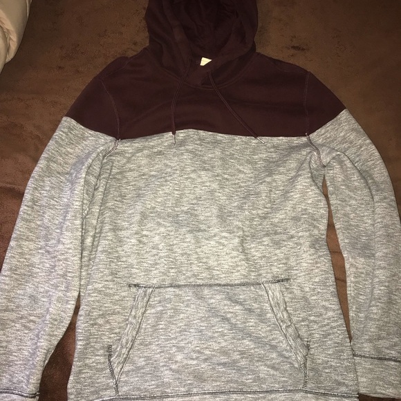 Hollister hoodie - Picture 1 of 4
